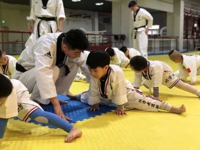 5-12岁半岛“小运动家”再招新会员!中短期体验产品面世!